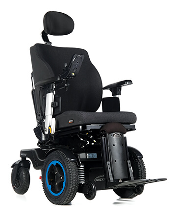 Le Quickie Q500 F : fauteuil roulant électrique à roues motrices traction